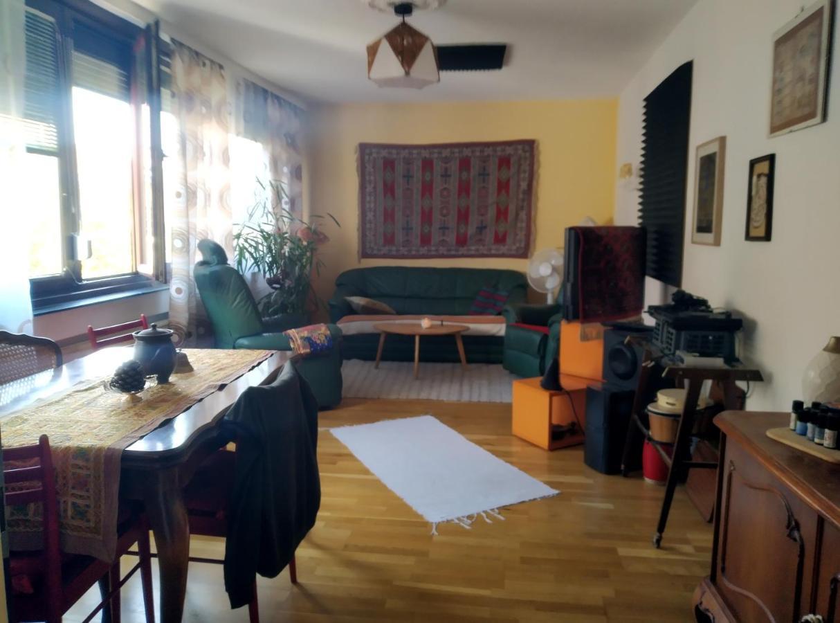 Nettes Apartment Im 14Ten Bezirk In Wien Dış mekan fotoğraf